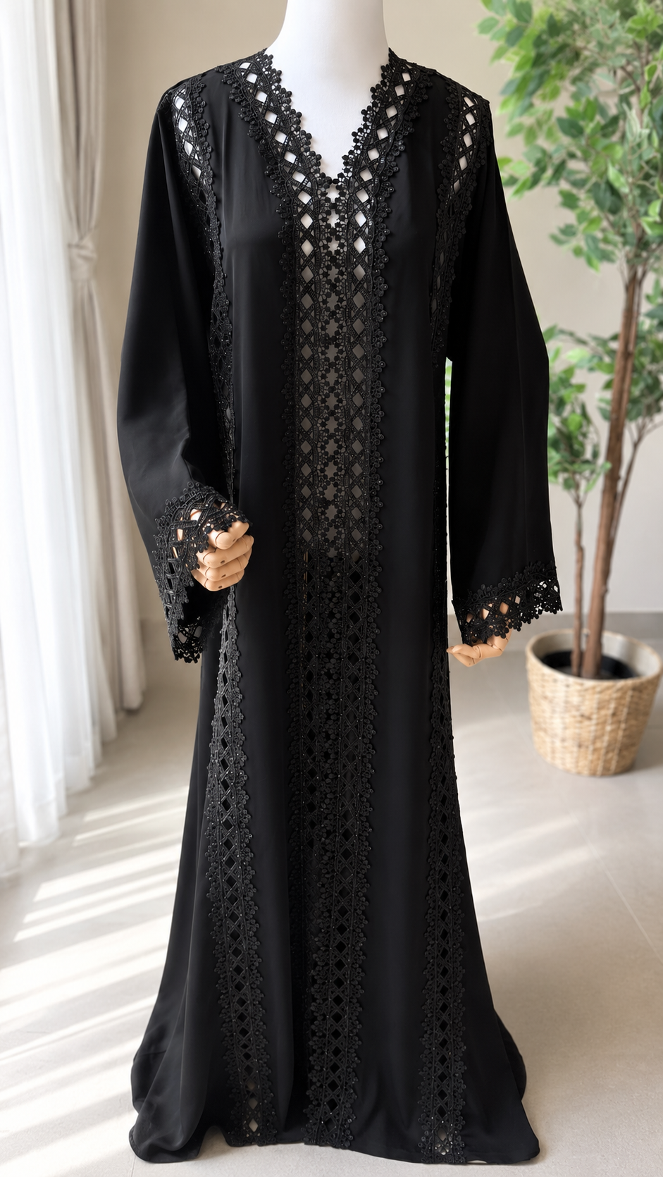 Abaya Dhil