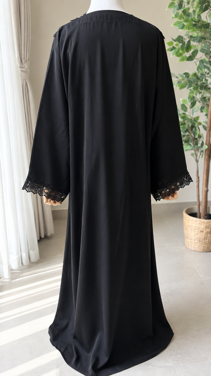 Abaya Dhil